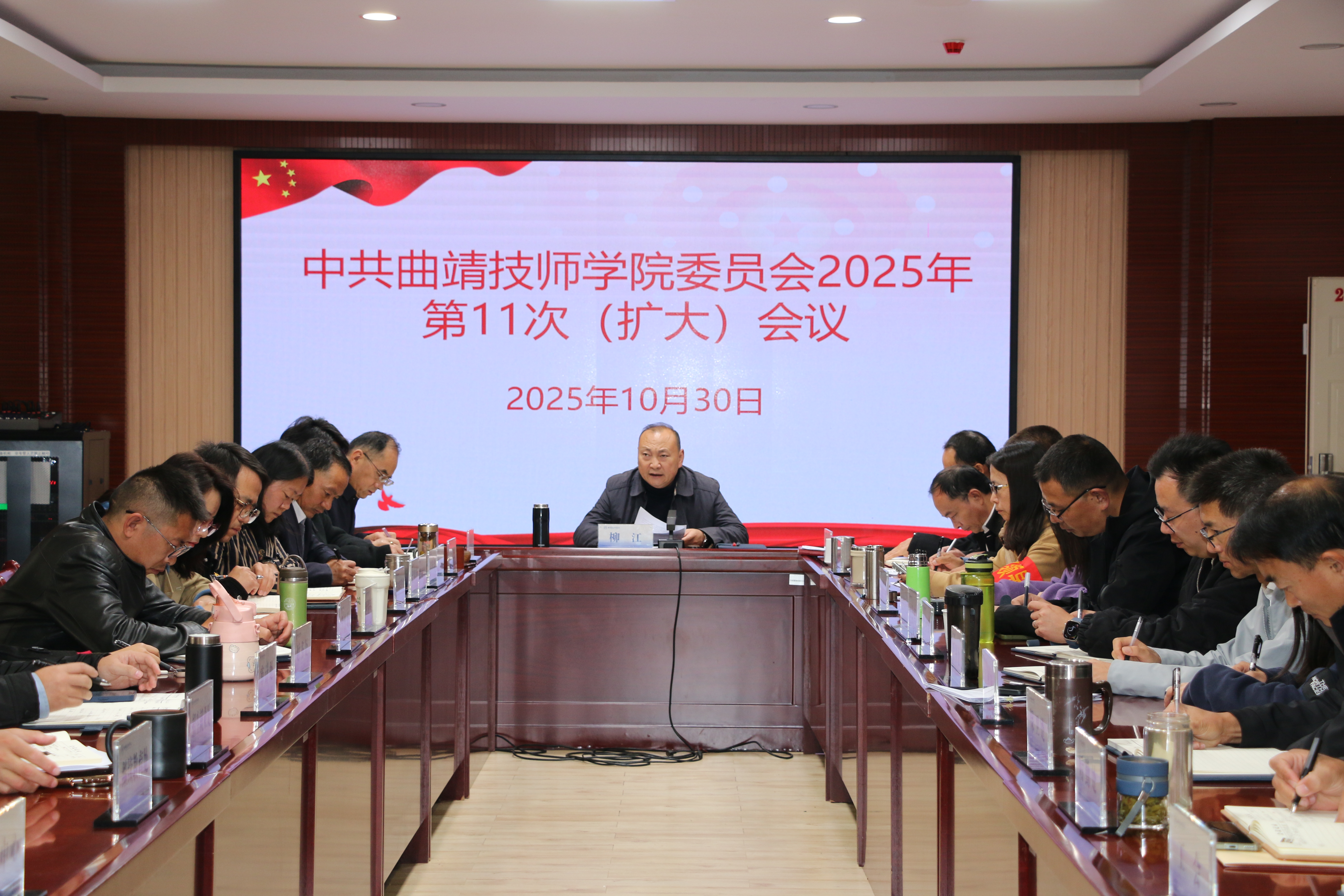 1761899085875045932.jpg IMG_9032.jpg